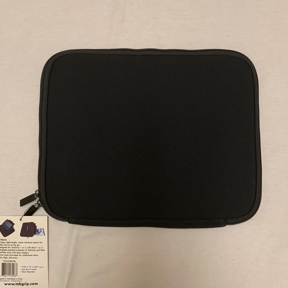iPad / Tablet Protective Sleeve by TabGrip - Picture 4 of 5